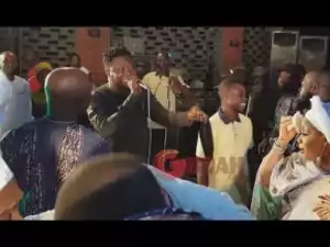 Video: Omo Banke Storms The Stage Ask Drummers To Free Style  For Yomi Fabiyi